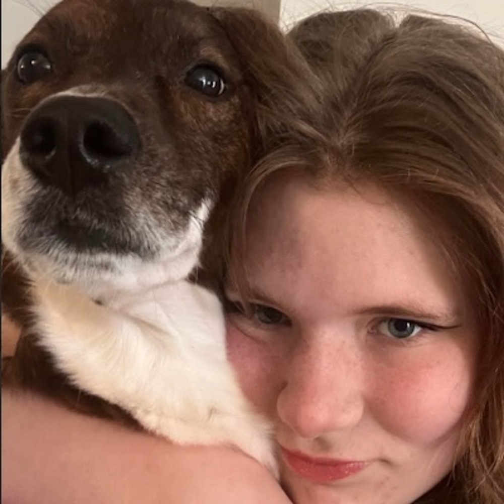 Meet your Posher, Izzy
